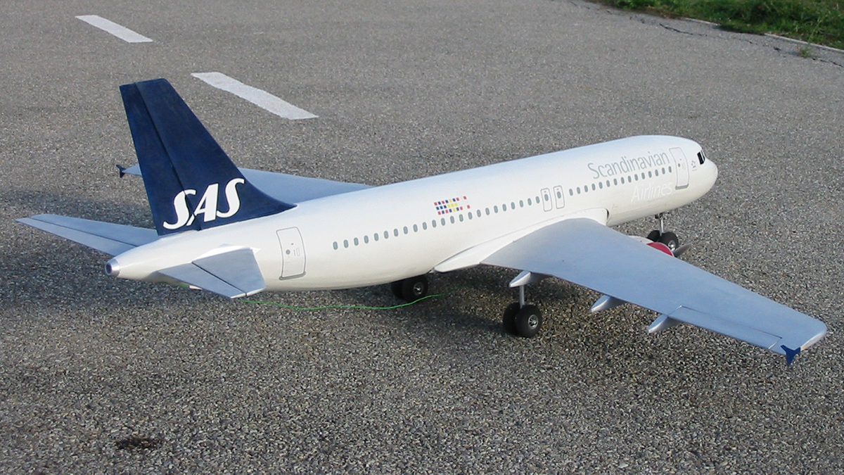 radio-controlled twin fans Airbus 320
